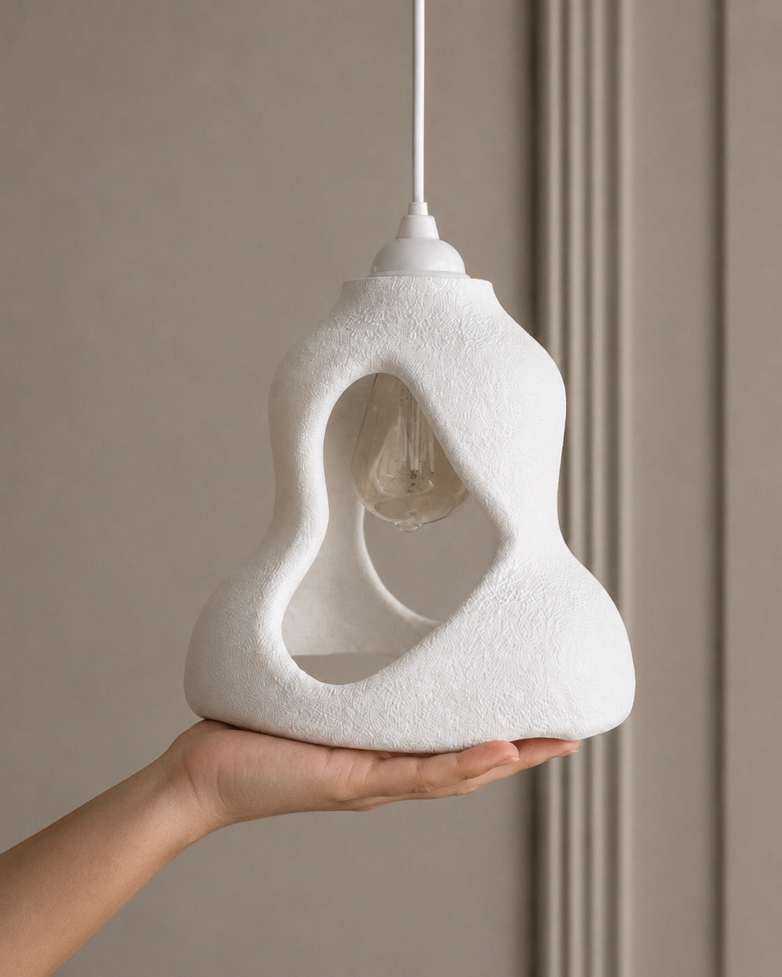 Delikli Modern Sarkıt Avize, Plastik, Beton Dokulu - Beyaz